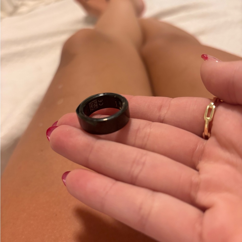 Oura gen 3 Black Ring size 7